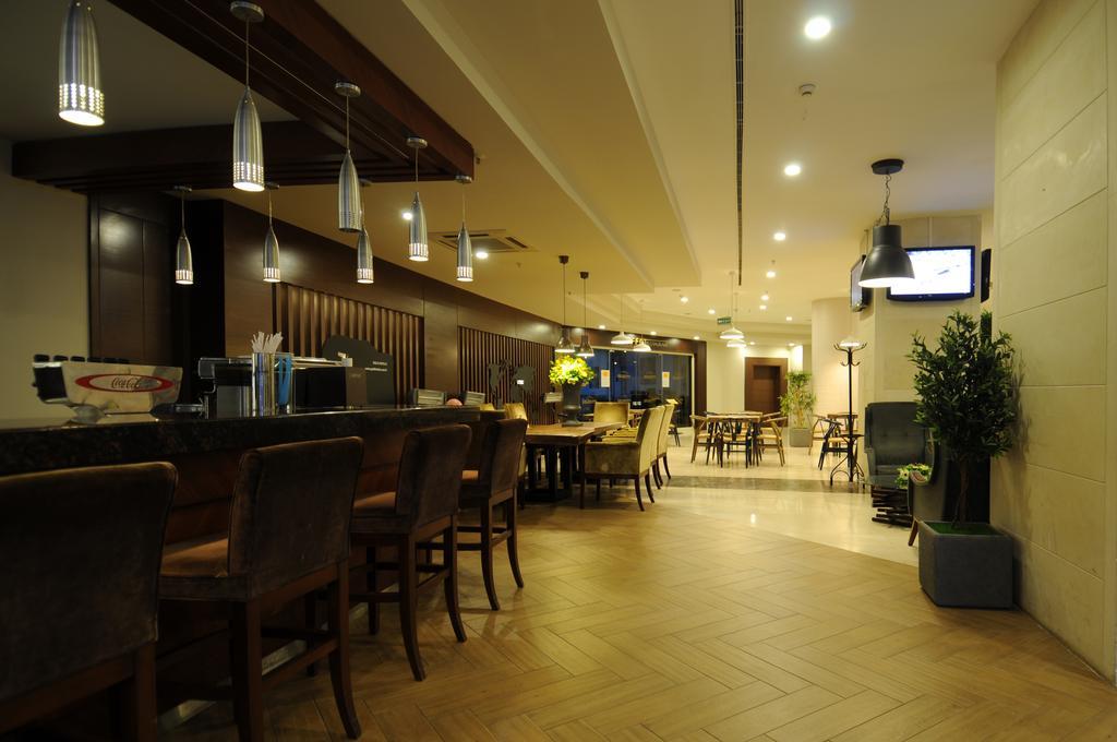 Goldcity Hotel Alanya Esterno foto